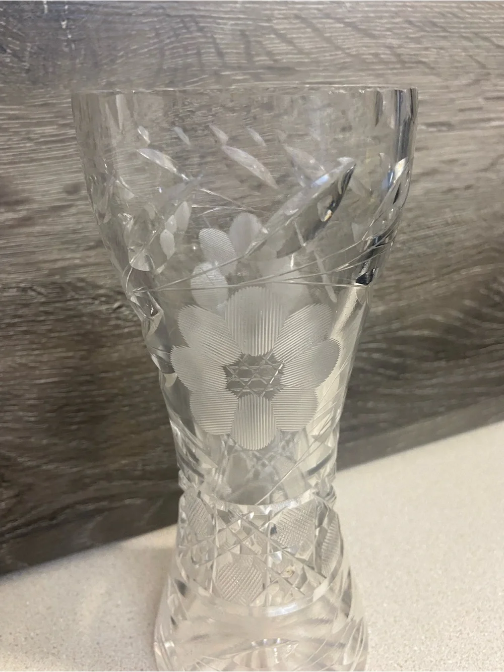8” Antique American Brilliant Period Cut Glass Hourglass Vase Daisy Pattern
